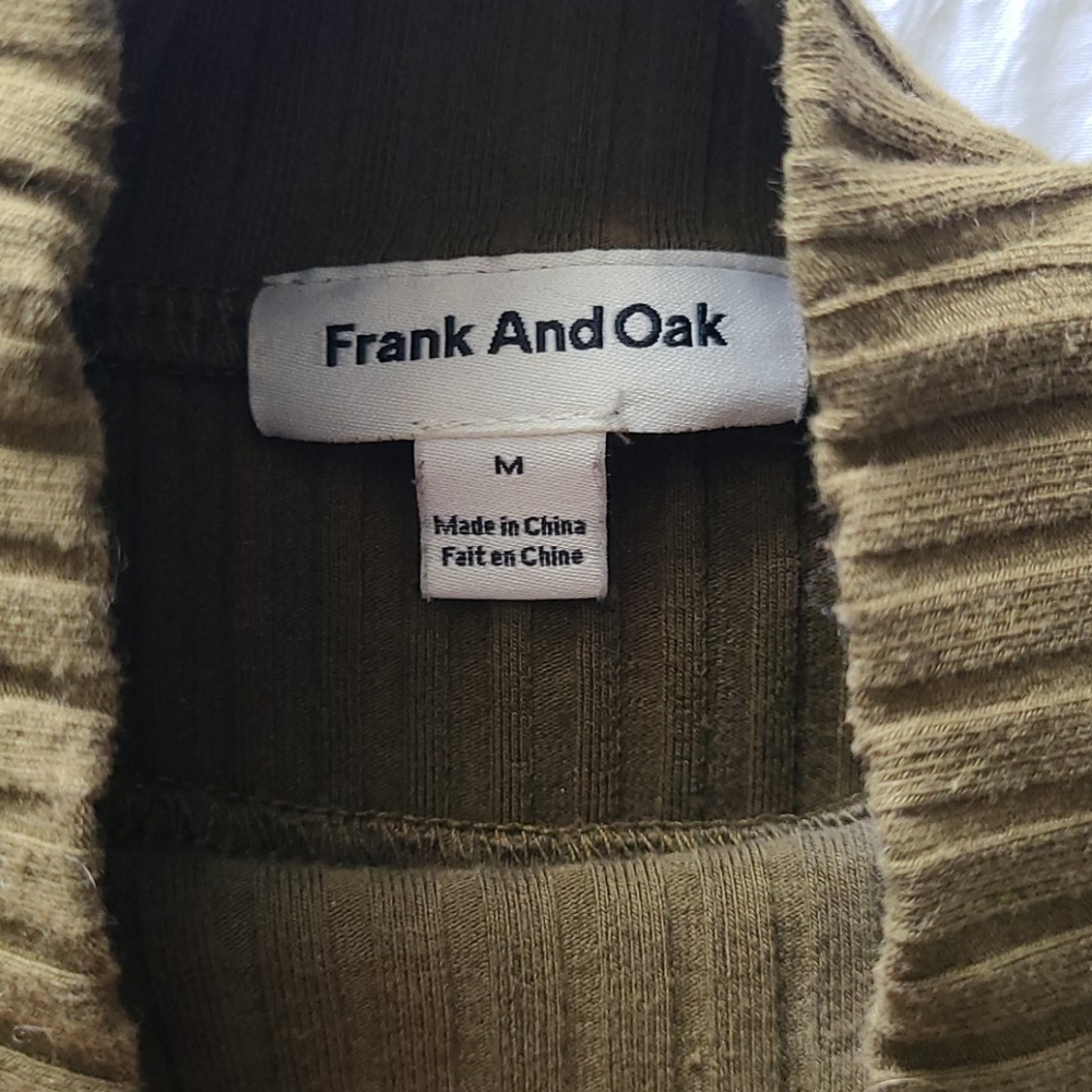 Mock neck - Picture 2 of 3